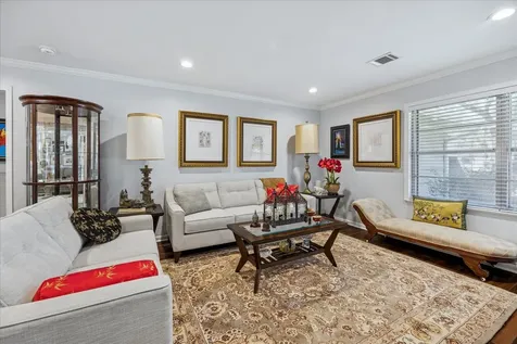 8611 Ferris Drive Houston TX 77096