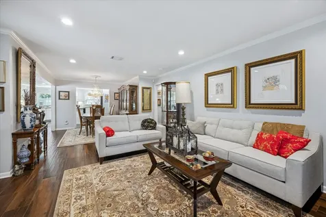 8611 Ferris Drive Houston TX 77096