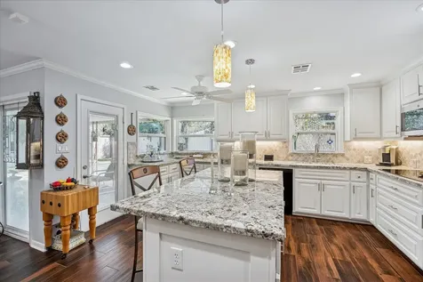 8611 Ferris Drive Houston TX 77096