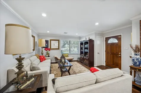 8611 Ferris Drive Houston TX 77096