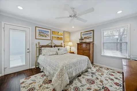 8611 Ferris Drive Houston TX 77096
