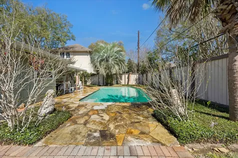 8611 Ferris Drive Houston TX 77096