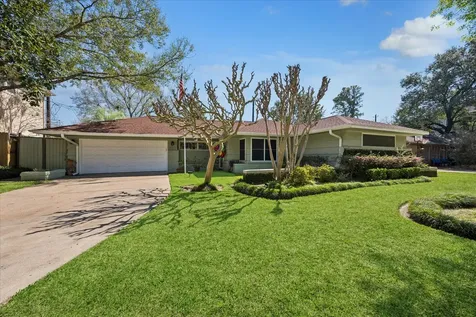 8611 Ferris Drive Houston TX 77096