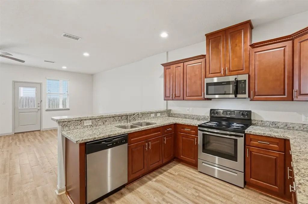 630 Magnolia Bend New Caney TX 77357