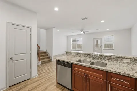630 Magnolia Bend New Caney TX 77357