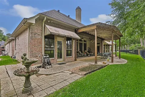 2015 Fairway Green Drive Kingwood TX 77339