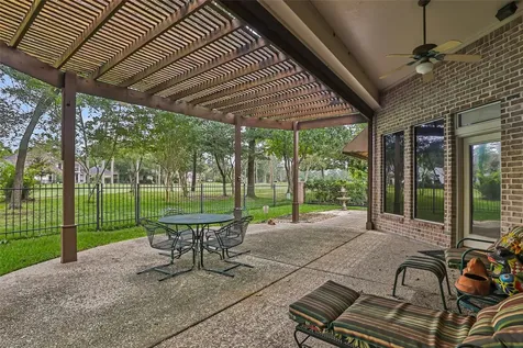 2015 Fairway Green Drive Kingwood TX 77339