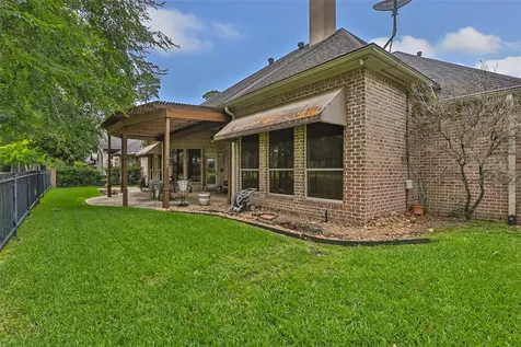 2015 Fairway Green Drive Kingwood TX 77339