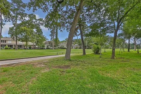 2015 Fairway Green Drive Kingwood TX 77339