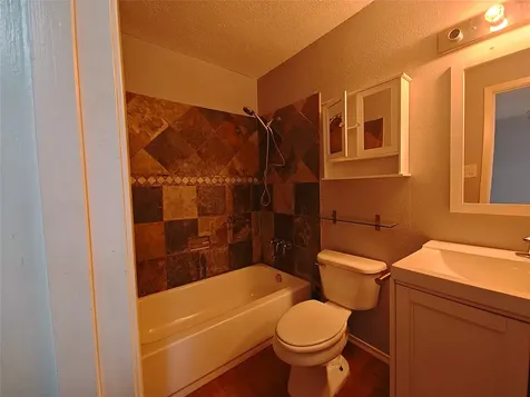 10855 Meadowglen Lane 928 Houston TX 77042