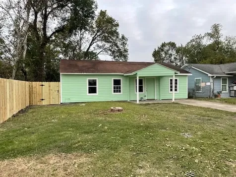 7338 Guadalcanal Road Houston TX 77033