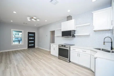 4407 Oats Street Houston TX 77020