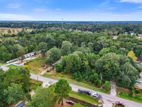 742 County Road 3415 Cleveland TX 77327