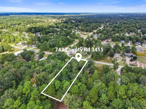 742 County Road 3415 Cleveland TX 77327