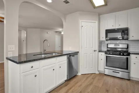 32102 Decker Oaks Drive Pinehurst TX 77362
