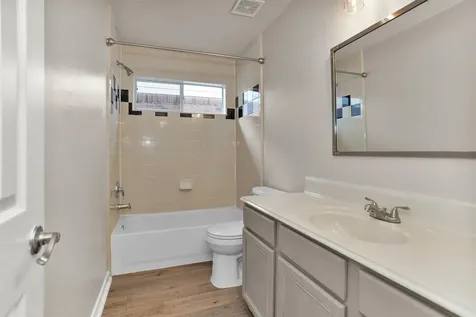32102 Decker Oaks Drive Pinehurst TX 77362
