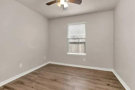 32102 Decker Oaks Drive Pinehurst TX 77362