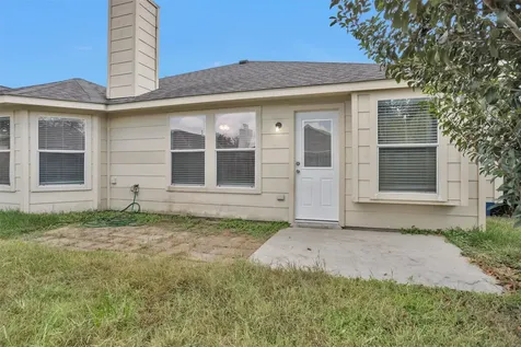 32102 Decker Oaks Drive Pinehurst TX 77362