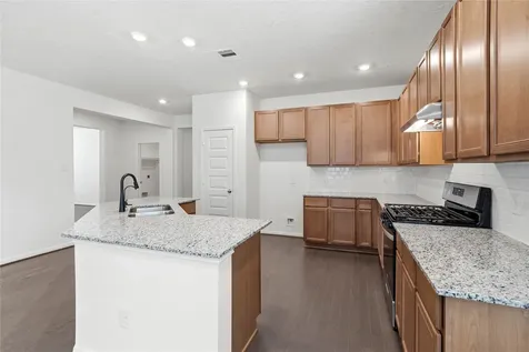 4805 Seven Oaks Lane Conroe TX 77304