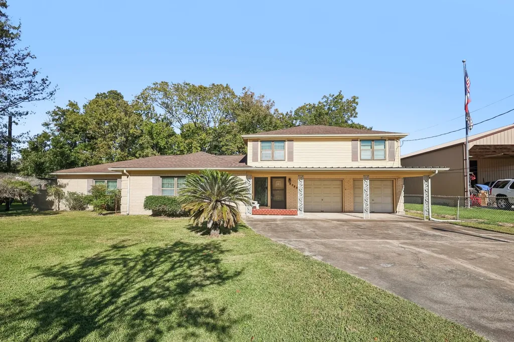 4733 Oleander Street Bacliff TX 77518