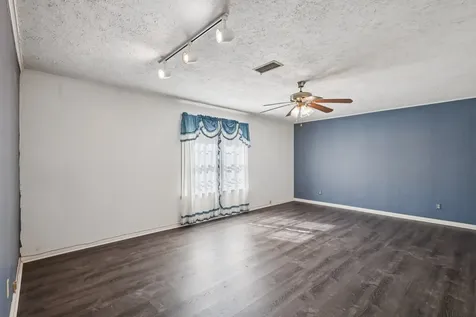4733 Oleander Street Bacliff TX 77518