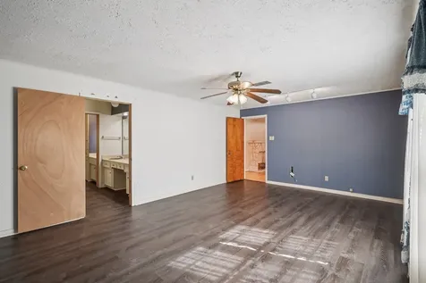 4733 Oleander Street Bacliff TX 77518