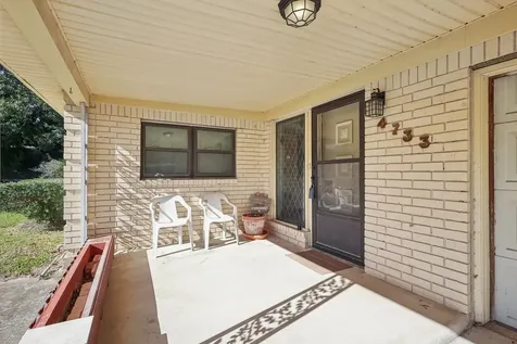 4733 Oleander Street Bacliff TX 77518