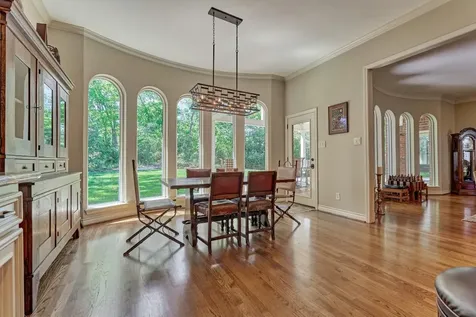 150 Lake View Circle Montgomery TX 77356