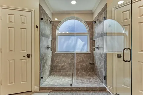 150 Lake View Circle Montgomery TX 77356