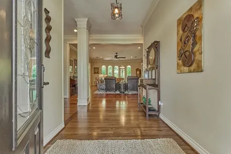 150 Lake View Circle Montgomery TX 77356