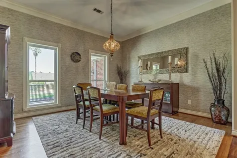 150 Lake View Circle Montgomery TX 77356