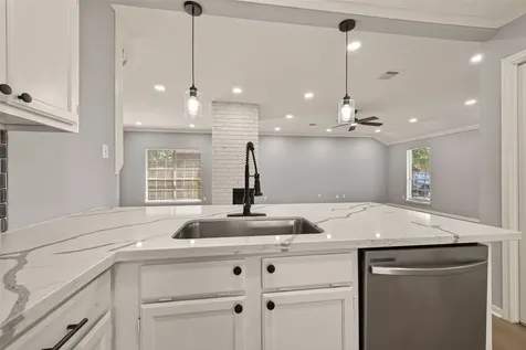 9610 Cabin Creek Drive Houston TX 77064
