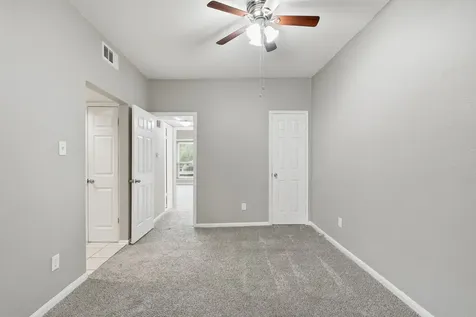 2100 Tanglewilde Street 642 Houston TX 77063