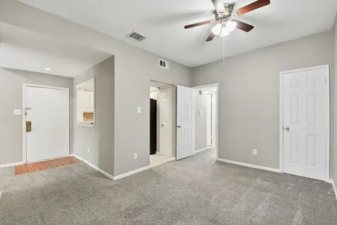 2100 Tanglewilde Street 642 Houston TX 77063