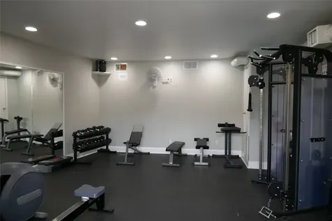 2100 Tanglewilde Street 529 Houston TX 77063