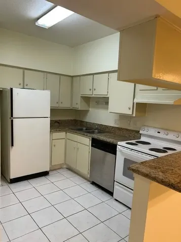 2100 Tanglewilde Street 529 Houston TX 77063