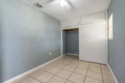 715 Center Street Pasadena TX 77506