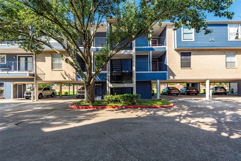 18519 Egret Bay Boulevard 1407 Webster TX 77058