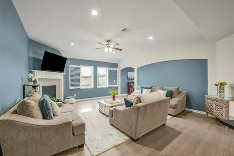 6011 Summer Holly Lane Richmond TX 77407