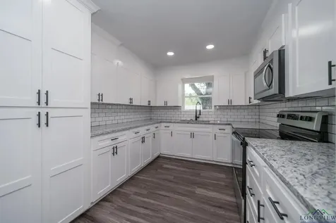 405 Pecan White Oak TX 75693