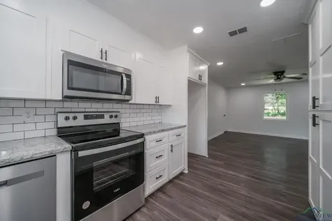 405 Pecan White Oak TX 75693