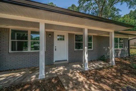 405 Pecan White Oak TX 75693