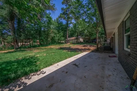 405 Pecan White Oak TX 75693