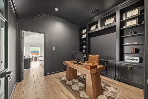 4259 Noble Oak Trail Houston TX 77059