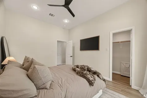 4259 Noble Oak Trail Houston TX 77059