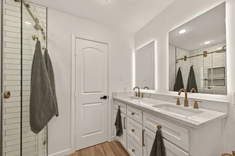 4259 Noble Oak Trail Houston TX 77059