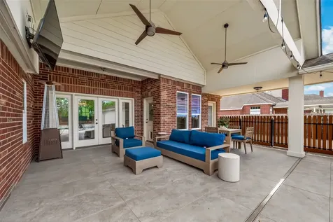 4259 Noble Oak Trail Houston TX 77059