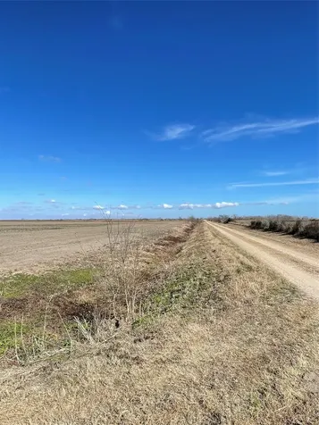768 Million Dollar Road Palacios TX 77465