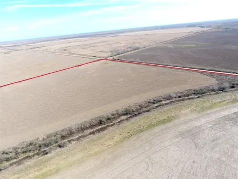 768 Million Dollar Road Palacios TX 77465