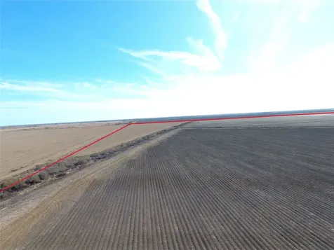 768 Million Dollar Road Palacios TX 77465